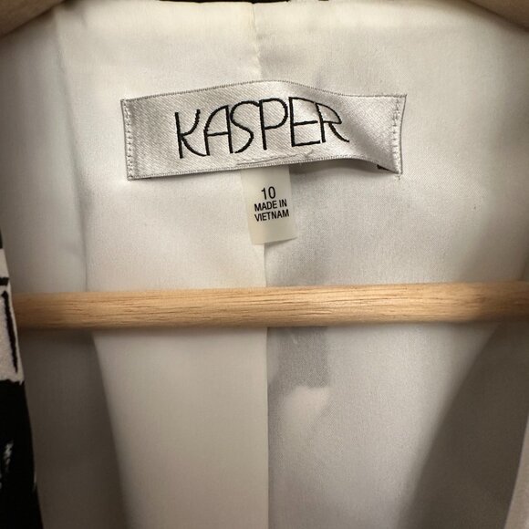 Kasper Size 10 Stretch Poly White Black Floral Print Single Button Blazer - Picture 5 of 5
